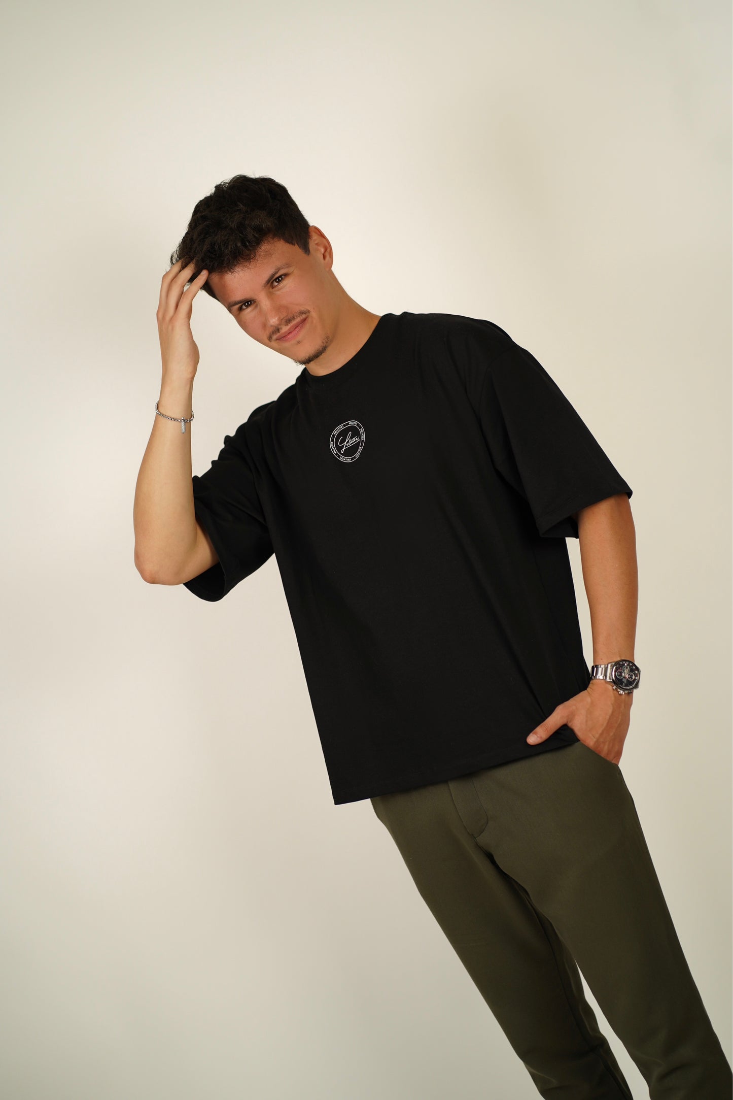T-shirt Preta Lelatina